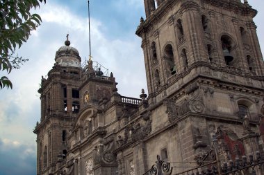 Mexico City, Meksika - 31 Ekim 2017: Cennete En Kutsanmış Bakire Meryem Varsayımının Metropolitan Katedrali 'nin dışı