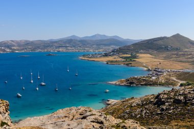 Tekneler pitoresk koy