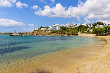 Pisso Livadi Köyü'nde doğal plaj