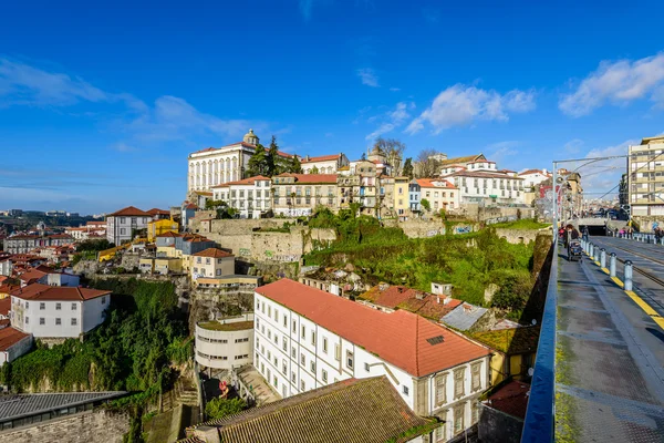 Ciudad vieja de Oporto paisaje urbano — Foto de Stock
