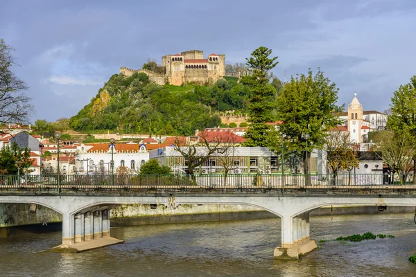 Das alte schloss von leiria — Stockfoto