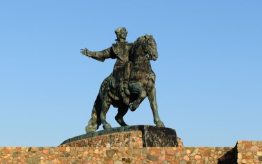 İmparatoriçe Elizabeth binicilik anıt