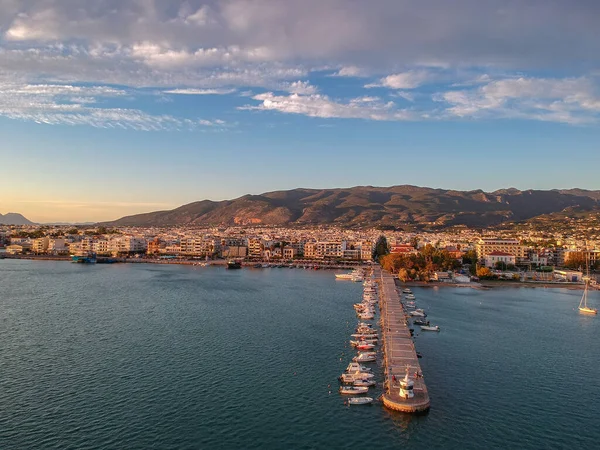 Yunanistan Kalamata Messinia Sahil Kenti Üzerindeki Hava Manzarası — Stok fotoğraf