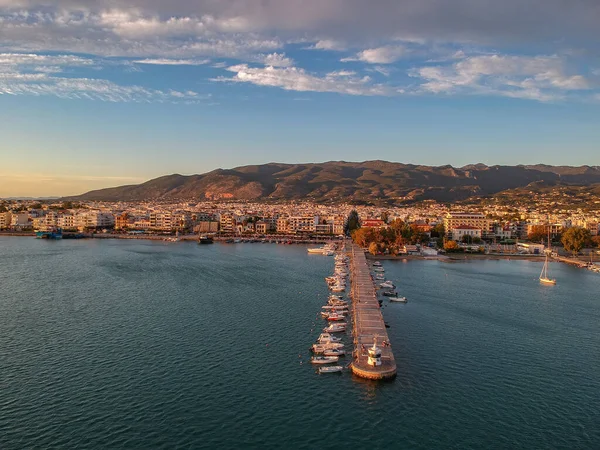 Vista Aérea Sobre Ciudad Costera Kalamata Messinia Grecia — Foto de Stock