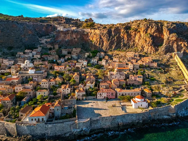 Vista Aérea Cidade Velha Castelo Medieval Monemvasia Lakonia Peloponnese Greece — Fotografia de Stock
