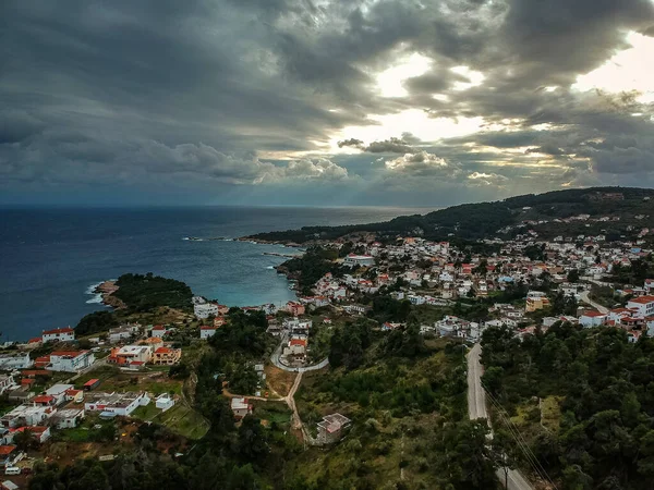 Yunanistan Alonnisos Adasındaki Patitiri Kasabasının Hava Manzarası — Stok fotoğraf