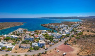 Yunanistan 'ın Kythera adasındaki Avlemonas veya Avlemon köyünün hava manzarası.