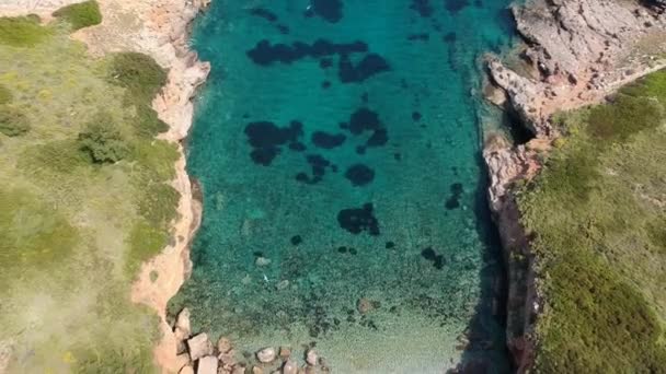 Luftaufnahme Über Den Majestätischen Strand Von Kokkinokastro Auf Der Insel — Stockvideo