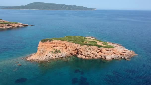 Aerial View Majestic Beach Kokkinokastro Alonnisos Island Beautiful Rocky Scenery — Stock Video