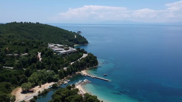 Vista Aérea Playa Koukounaries Isla Skiathos Esporadas Magnesia Grecia — Vídeos de Stock