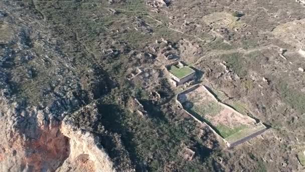 Αεροφωτογραφία Της Παλιάς Μεσαιωνικής Καστροπολιτείας Της Μονεμβασιάς Στη Λακωνία Πελοποννήσου — Αρχείο Βίντεο