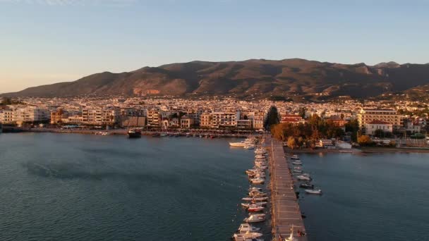 Widok Lotu Ptaka Miasto Kalamata Messinia Grecja Zachodzie Słońca — Wideo stockowe