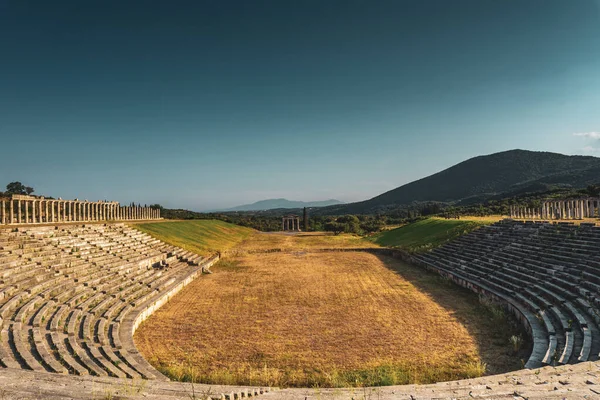 メッシーニ ギリシャ 6月20 2021 古代メセネ遺跡遺跡 ペロポネソス ギリシャ 古代ギリシャで最も保存状態の良い都市の一つで 目に見える遺跡は紀元前4世紀より前に遡る — ストック写真