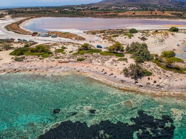 Yunanistan 'ın Laconia kentindeki en eski batık Pavlopetri şehri üzerinde ikonik hava manzarası. Yaklaşık 5000 yaşındaki Pavlipetri Akdeniz 'in en eski şehridir..