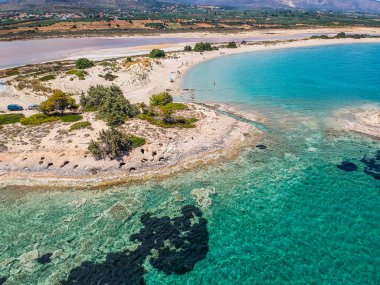Yunanistan 'ın Laconia kentindeki en eski batık Pavlopetri şehri üzerinde ikonik hava manzarası. Yaklaşık 5000 yaşındaki Pavlipetri Akdeniz 'in en eski şehridir..