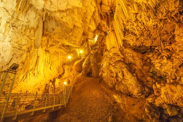 Antiparos Greece June 2017 Famous Cave Antiparos Hudge Atmospheric Cave —  Fotos de Stock