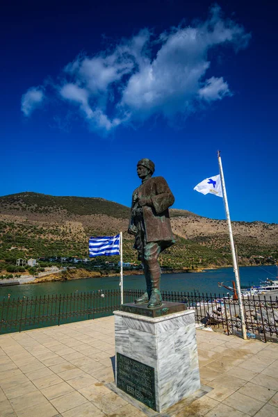 Kapetan Nikiforos Adını Alan Kotronas Limanının Yukarısında Makedonya Için Savaşan — Stok fotoğraf