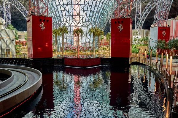 Interieur Uitzicht Ingang Van Ferrari Wereld Het Grootste Indoor Museum — Stockfoto
