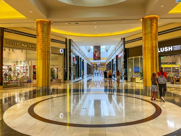 Vista Interior Famoso Shopping Center Golden Hall Localizado Marousi Atenas — Fotografia de Stock