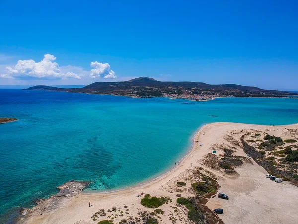 Yunanistan 'ın Laconia kentindeki en eski batık Pavlopetri şehri üzerinde ikonik hava manzarası. Yaklaşık 5000 yaşındaki Pavlipetri Akdeniz 'in en eski şehridir..