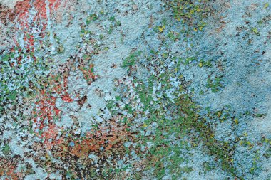 Duvar parçası attritions ve çatlaklar ile