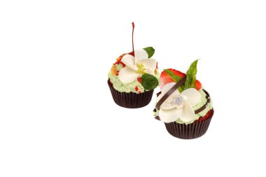 Lezzetli kek meyve ile