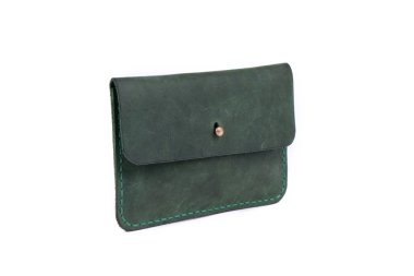 Beyaz arka planda deri cüzdan