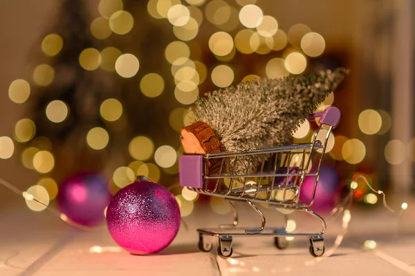 Noel Hediyeleri Hediyelerle Dolu Alışveriş Arabası Noel Alışverişi Satış Konsepti — Stok fotoğraf