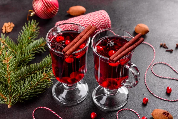 Vin Chaud Chaud Chaud Pour Hiver Noël Avec Diverses Épices — Photo