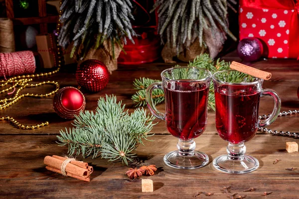 Vino Rimuginato Caldo Inverno Natale Con Varie Spezie Prepararsi Vacanze — Foto Stock