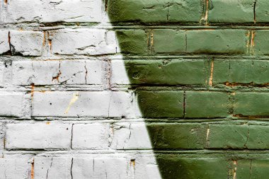 Doku, tuğla, duvar, arka plan olarak kullanılabilir. Çizik ve çatlaklarla tuğla dokusu