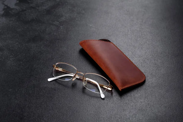 Beautiful Brown Case Made Leather Designed Store Glasses Personal Accessory — Zdjęcie stockowe