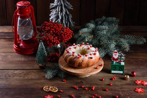 Pastel Navidad Festiva Libra Decorada Con Arándanos Vista Desde Arriba —  Fotos de Stock