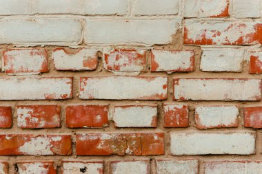 Tuğla doku çizikler ve çatlaklar ile