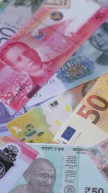 Kağıt para, iş geçmişi olarak farklı ülkelerin banknotları. Kağıt para ve nakit.