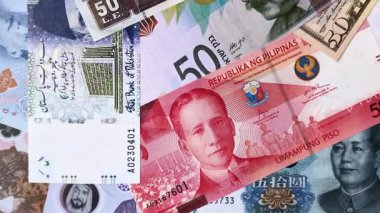 Kağıt para, iş geçmişi olarak farklı ülkelerin banknotları. Kağıt para ve nakit.