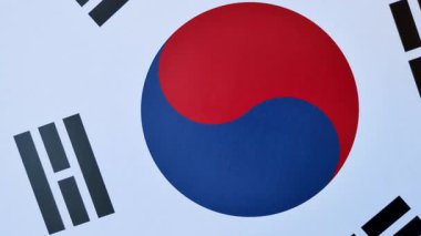 Bağımsızlığın sembolü olarak Güney Kore bayrağı. Güney Kore bayrağı