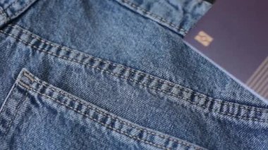 Portekiz vatandaşı pasaportu, seyahat vizesi belgesi, göçmenlik veya turizm. Portekiz pasaportu