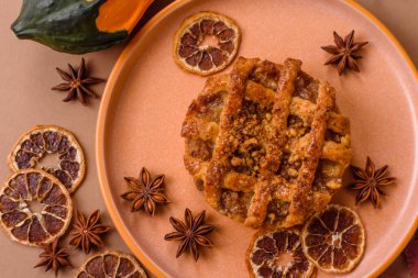 Elma ya da balkabağı turtası ya da turta Amerika 'nın sonbahar tatlısıdır. Tasarımınız için elmalı turta yemek arka planı olarak