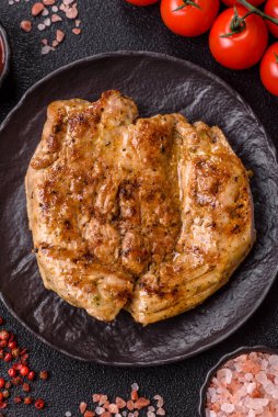 Yemek, ızgara biftek, öğle yemeği için kızarmış et. Tasarımın için ızgara domuz bifteği.