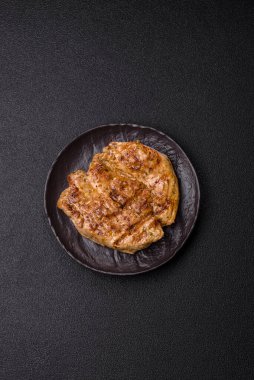 Yemek, ızgara biftek, öğle yemeği için kızarmış et. Tasarımın için ızgara domuz bifteği.