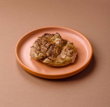 Yemek, ızgara biftek, öğle yemeği için kızarmış et. Tasarımın için ızgara domuz bifteği.