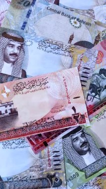 Bahçe kağıdı parası, para birimi olarak dinar banknotları takas ya da seyahat için. Bahreyn parası bir iş geçmişi olarak