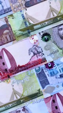 Bahçe kağıdı parası, para birimi olarak dinar banknotları takas ya da seyahat için. Bahreyn parası bir iş geçmişi olarak