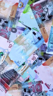 Kuveyt kağıt parası, para birimi olarak dinar banknotları takas veya seyahat için. İş geçmişi olarak Kuveyt parası