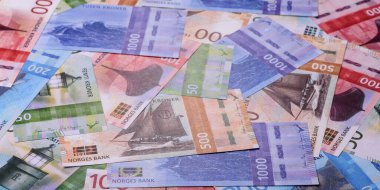 Para, Norveç para birimi, Norveç Kronu 'nun çeşitli banknotları. Norveç, Norveç parası tasarımın için finansal bir arka plan..