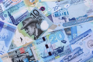 Para geçmişi, döviz kuru, farklı ülkelerden gelen kağıt banknotlar. Tasarımınız için finansal bir fon olarak para nakit para birimi