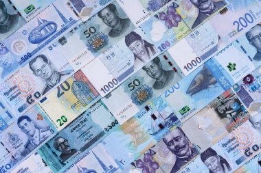 Para geçmişi, döviz kuru, farklı ülkelerden gelen kağıt banknotlar. Tasarımınız için finansal bir fon olarak para nakit para birimi