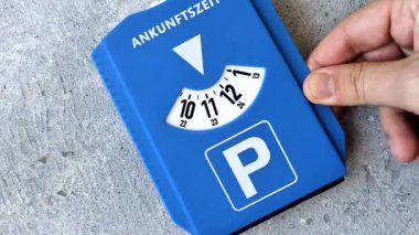 Park diski, izin belgesi ya da zaman ölçmek ve belediye hizmetlerini ödemek için bilet. Tasarımınız için bir park diski