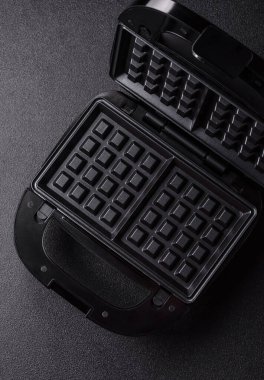Waffle makinesi, Belçika kahvaltı tatlısı yapmak için elektrikli makine. Tasarımınız için bir gözleme ızgarası